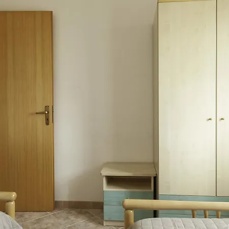 Aria Di - Raffaello Apartment *